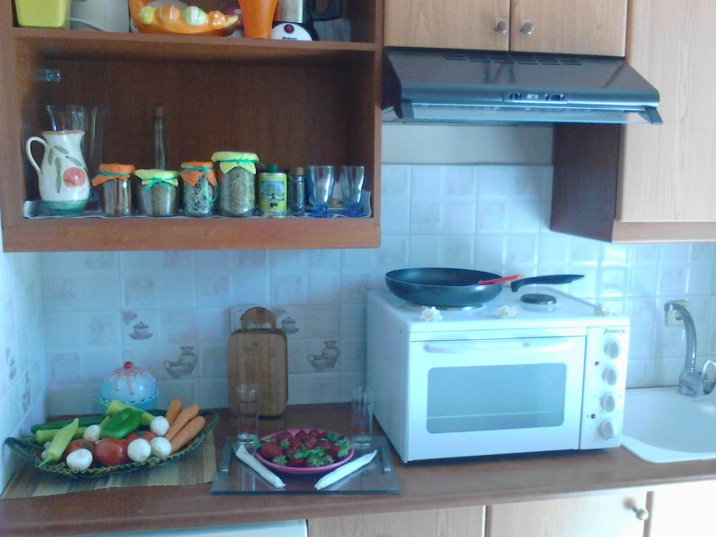 Ocean Breeze Apartment Keri ภายนอก รูปภาพ